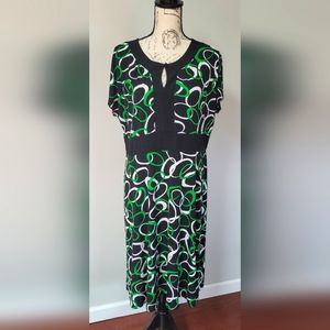 Never Enough black dress with white/green geometric shapes in XL
